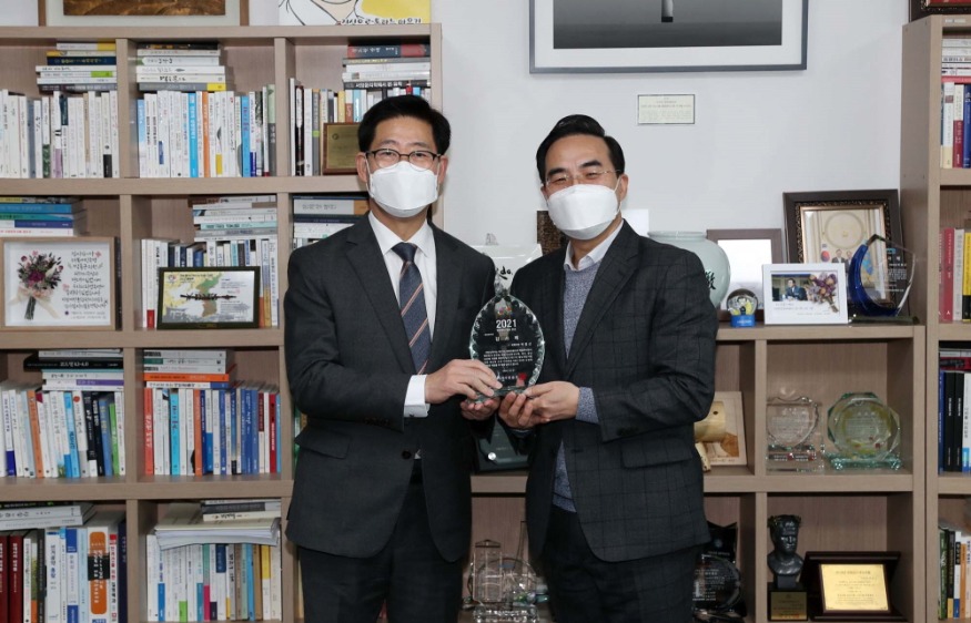 [크기변환]20210106_더불어민주당 박홍근 의원.jpg